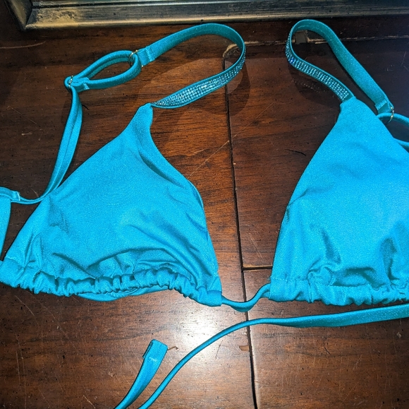 Victoria's Secret Other - Victoria Secret NWT 2024 swim collection teal triangle bikini top